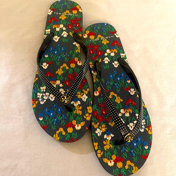 NWOT Tory Burch Navy Floral Flip Flop